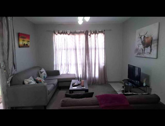 1 BEDROOM APARTMENT FOR SALE IN BRACKENDOWNS